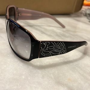 Versace sunglasses 4110